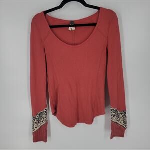 We the Free Pink Scoop Neck Thermal Bandana Long Sleeve M